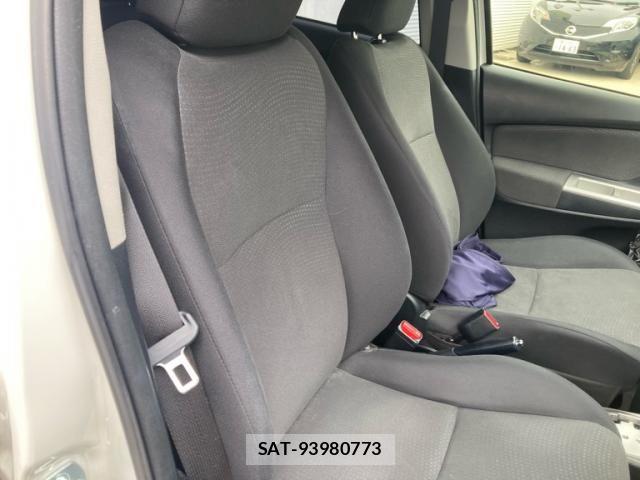 Toyota VITZ 2015-10 8832342-10