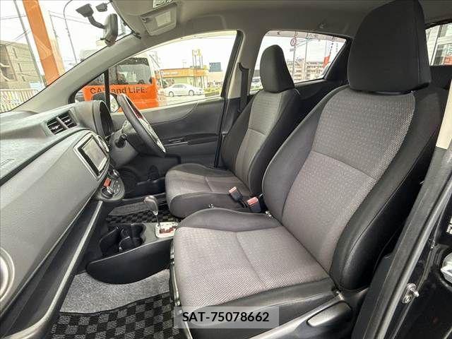 Toyota VITZ 2012-06 8832343-16
