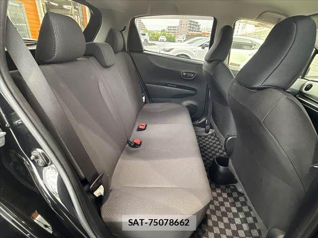 Toyota VITZ 2012-06 8832343-17