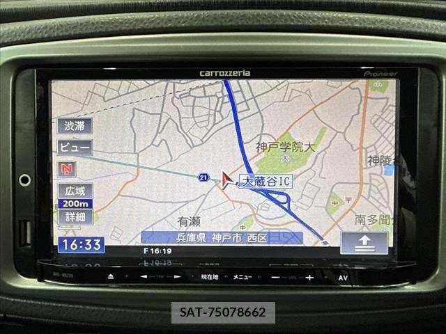 Toyota VITZ 2012-06 8832343-2