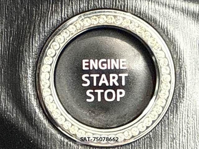 Toyota VITZ 2012-06 8832343-6
