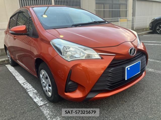 Toyota VITZ 2017-12 8832341-0
