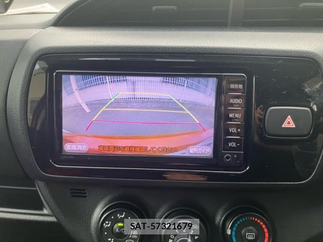Toyota VITZ 2017-12 8832341-17