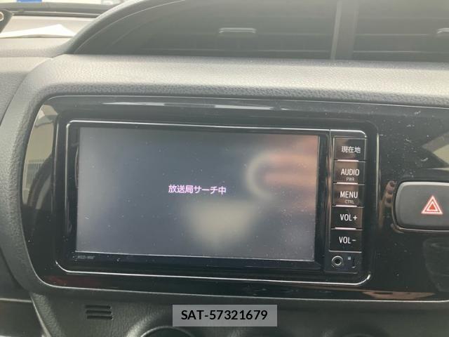 Toyota VITZ 2017-12 8832341-18