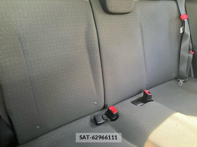 Toyota VITZ 2014-03 8832350-15