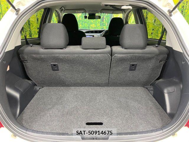 Toyota VITZ 2015-10 8832338-9