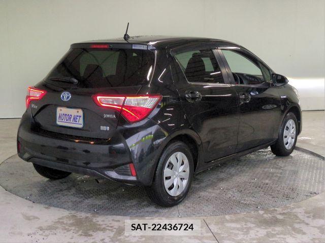 Toyota VITZ 2017-09 8832339-1