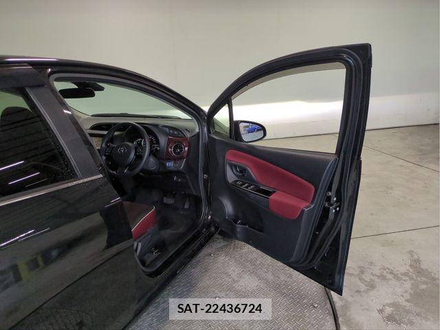 Toyota VITZ 2017-09 8832339-29