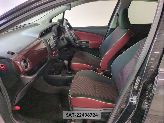 Toyota VITZ 2017-09 8832339-3