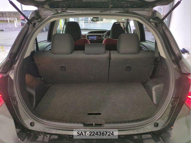 Toyota VITZ 2017-09 8832339-6