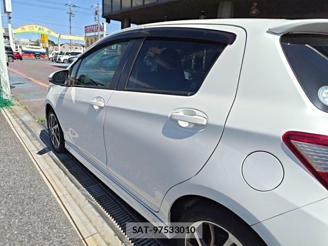 Toyota VITZ 2018-11 8850995-11