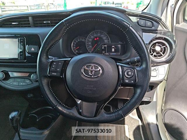 Toyota VITZ 2018-11 8850995-15