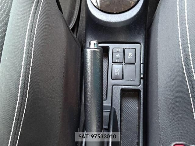 Toyota VITZ 2018-11 8850995-17