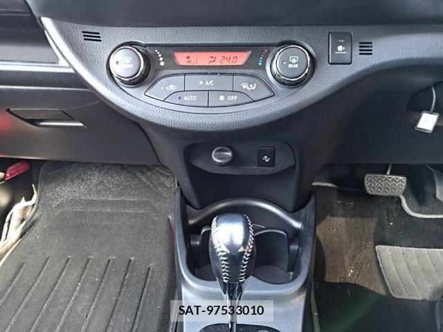 Toyota VITZ 2018-11 8850995-18