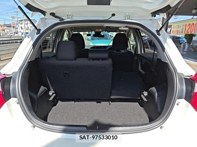 Toyota VITZ 2018-11 8850995-26