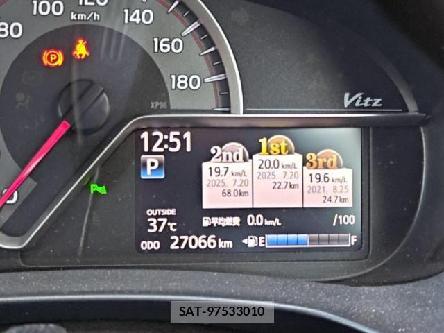 Toyota VITZ 2018-11 8850995-28