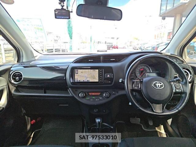 Toyota VITZ 2018-11 8850995-2