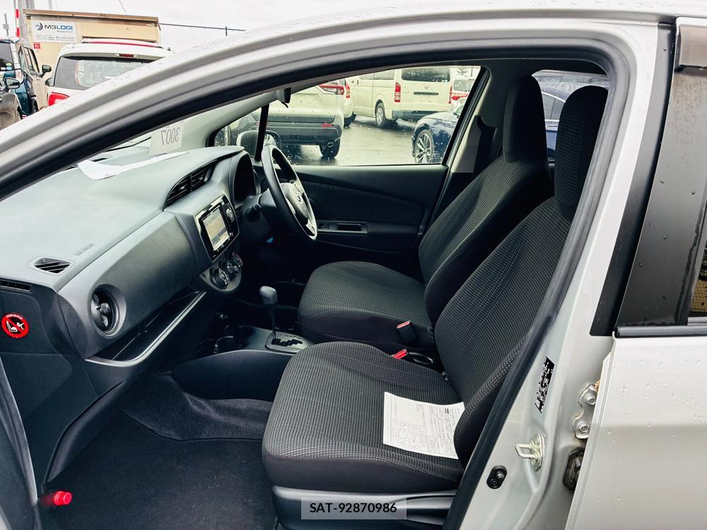 Toyota VITZ 2019-08 8656628-10