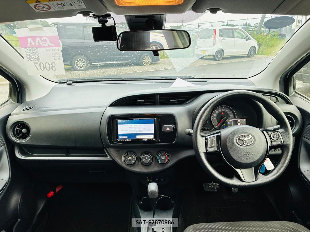 Toyota VITZ 2019-08 8656628-12