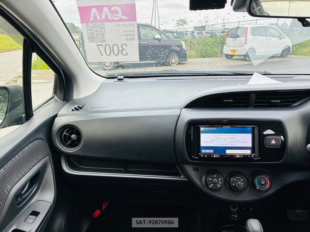 Toyota VITZ 2019-08 8656628-17