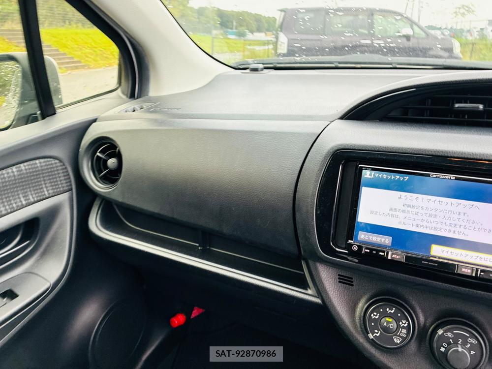 Toyota VITZ 2019-08 8656628-18