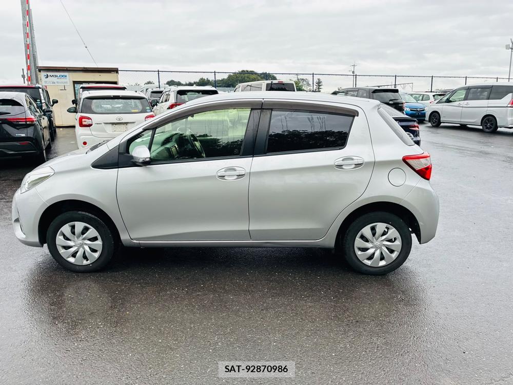 Toyota VITZ 2019-08 8656628-1