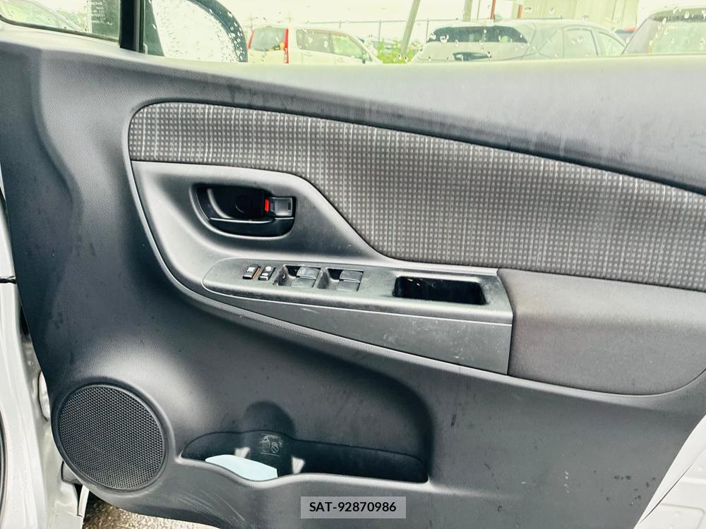 Toyota VITZ 2019-08 8656628-21