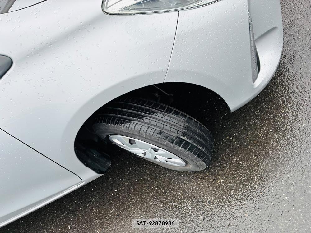 Toyota VITZ 2019-08 8656628-31