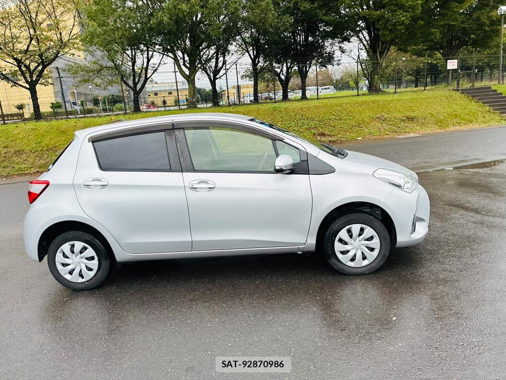 Toyota VITZ 2019-08 8656628-5