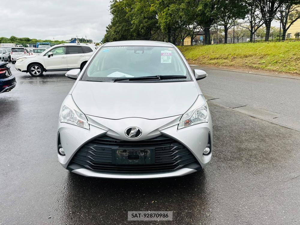 Toyota VITZ 2019-08 8656628-7