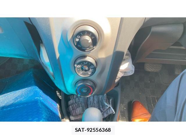 Toyota VITZ 2009-09 8851001-18