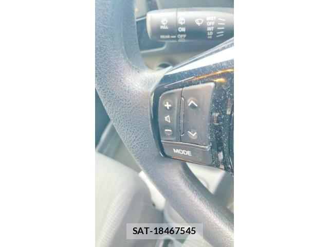 Toyota VITZ 2017-02 8850998-10