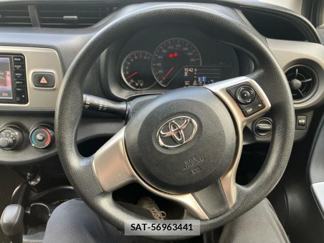 Toyota VITZ 2016-03 8850996-10