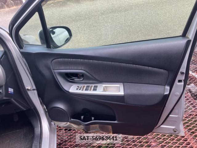 Toyota VITZ 2016-03 8850996-17