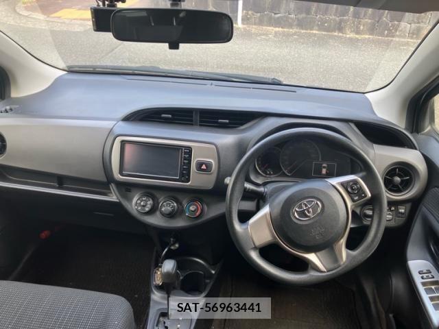 Toyota VITZ 2016-03 8850996-22