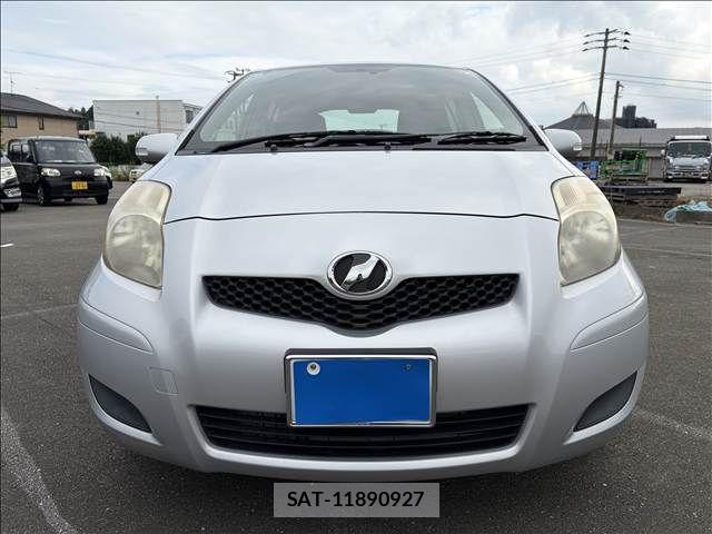 Toyota VITZ 2010-02 8850999-1