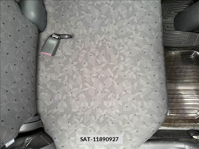 Toyota VITZ 2010-02 8850999-21