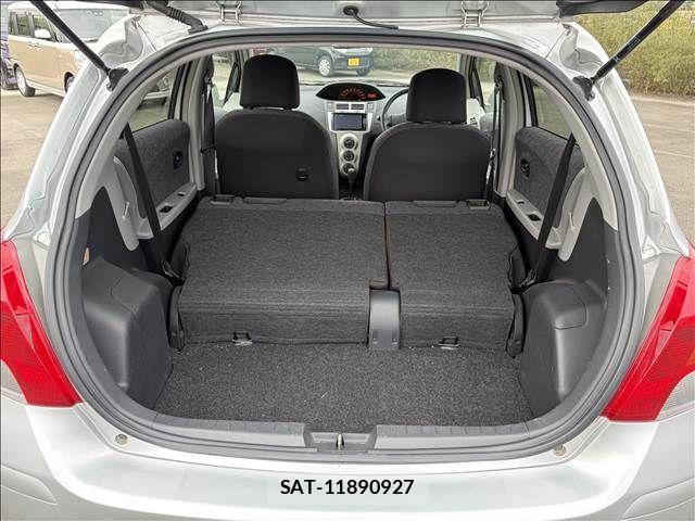 Toyota VITZ 2010-02 8850999-29