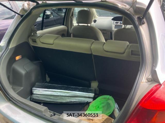 Toyota VITZ 2010-11 8851000-8