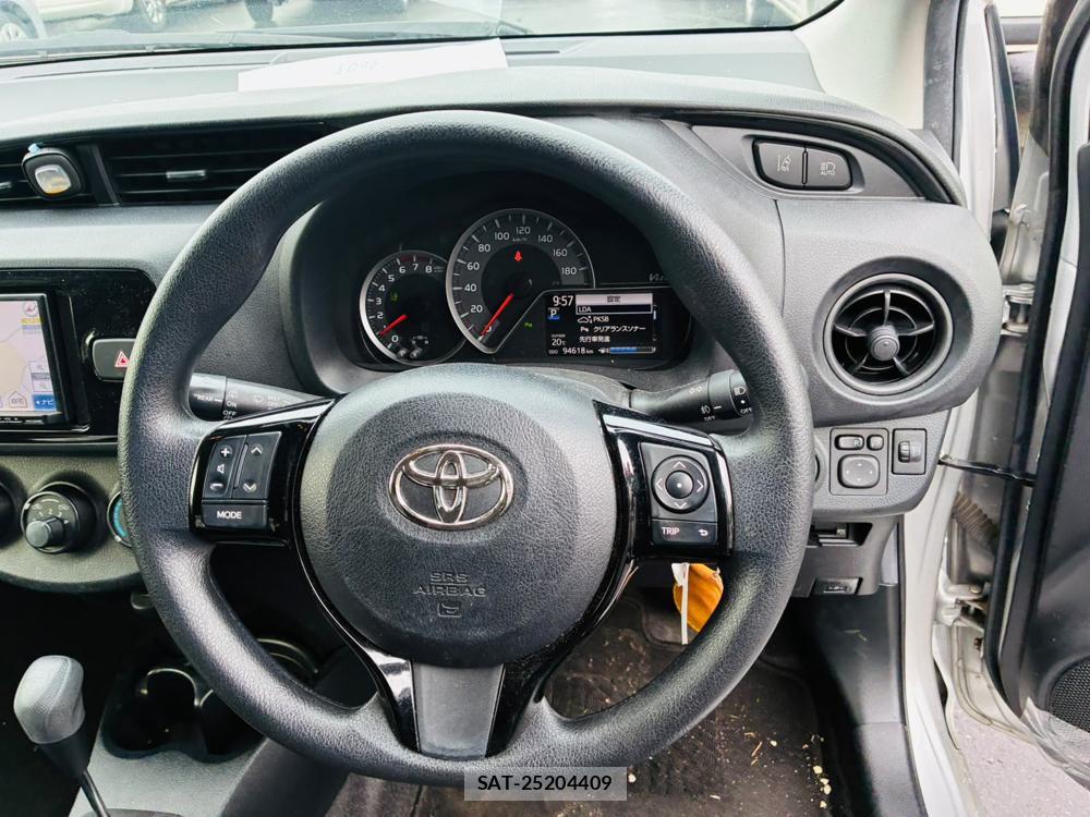 Toyota VITZ 2019-08 8656627-14