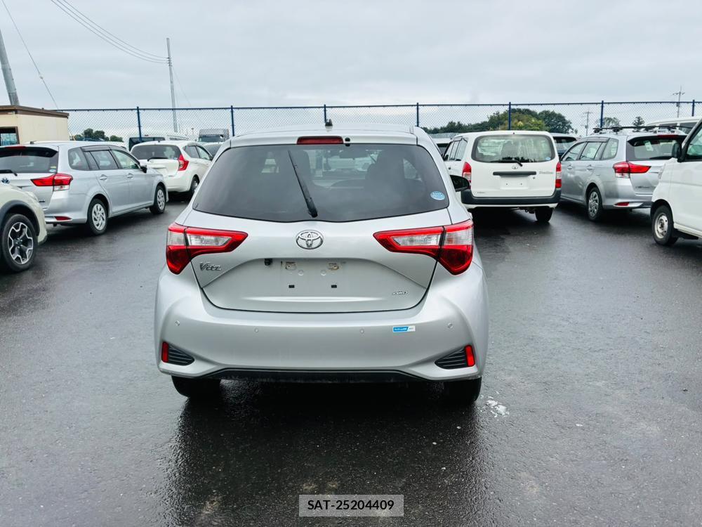 Toyota VITZ 2019-08 8656627-3