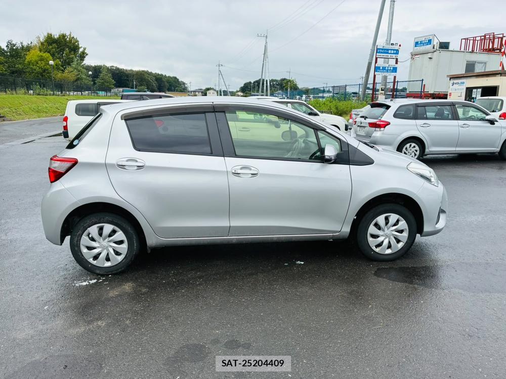 Toyota VITZ 2019-08 8656627-5