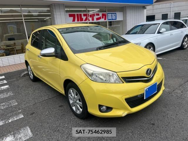 Toyota VITZ 2012-03 8872355-0