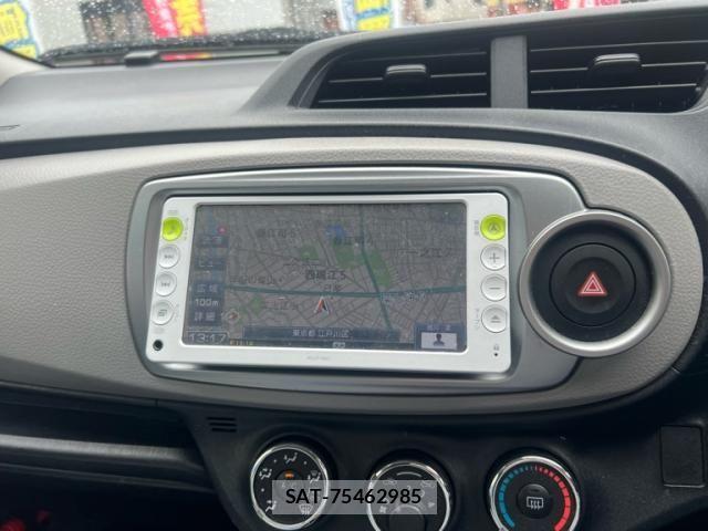 Toyota VITZ 2012-03 8872355-14