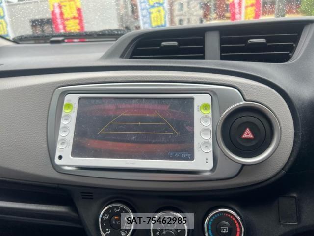 Toyota VITZ 2012-03 8872355-15