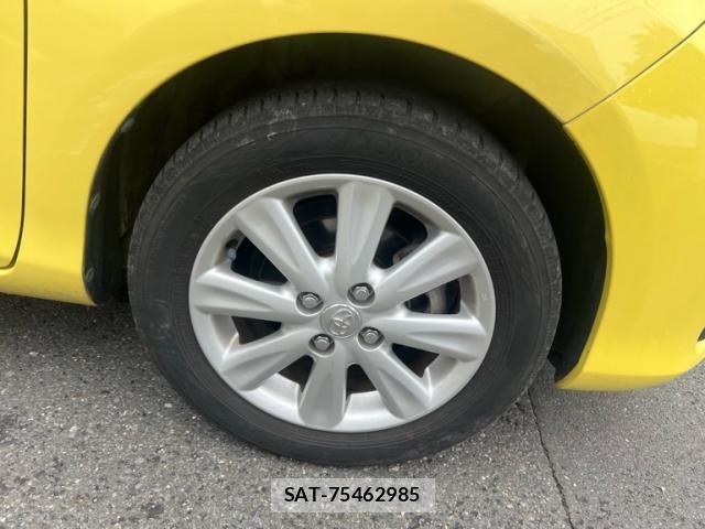 Toyota VITZ 2012-03 8872355-4