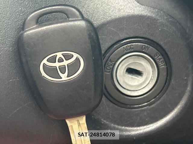 Toyota VITZ 2019-04 8872352-7