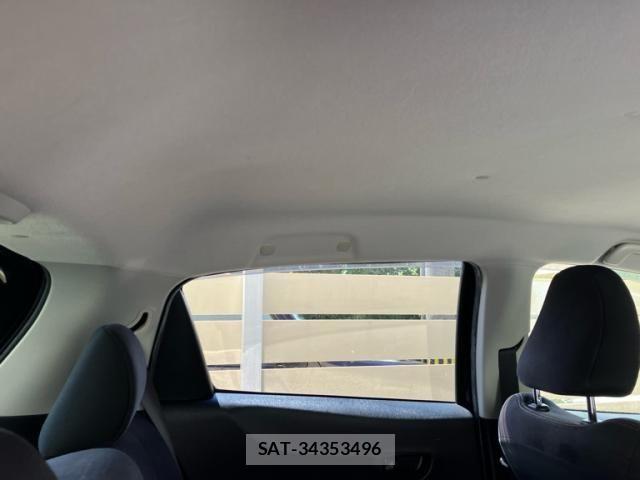 Toyota VITZ 2013-10 8872354-14