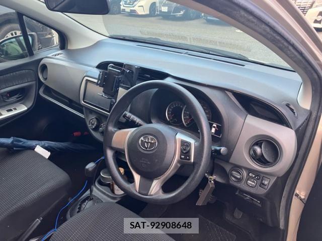 Toyota VITZ 2014-09 8872353-8