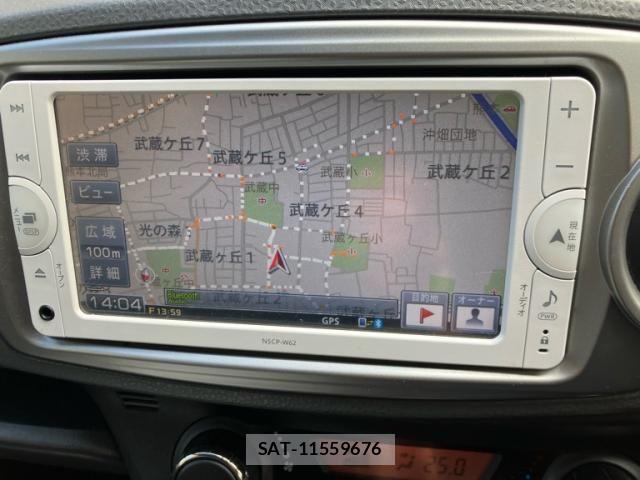 Toyota VITZ 2012-07 8882822-18